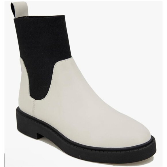 Andre Assous Violet Ivory/Black Size 6 M Women's Water Resistant Boot NWB - Picture 15 of 16